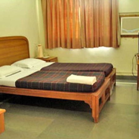 Meru Pune Exterior photo